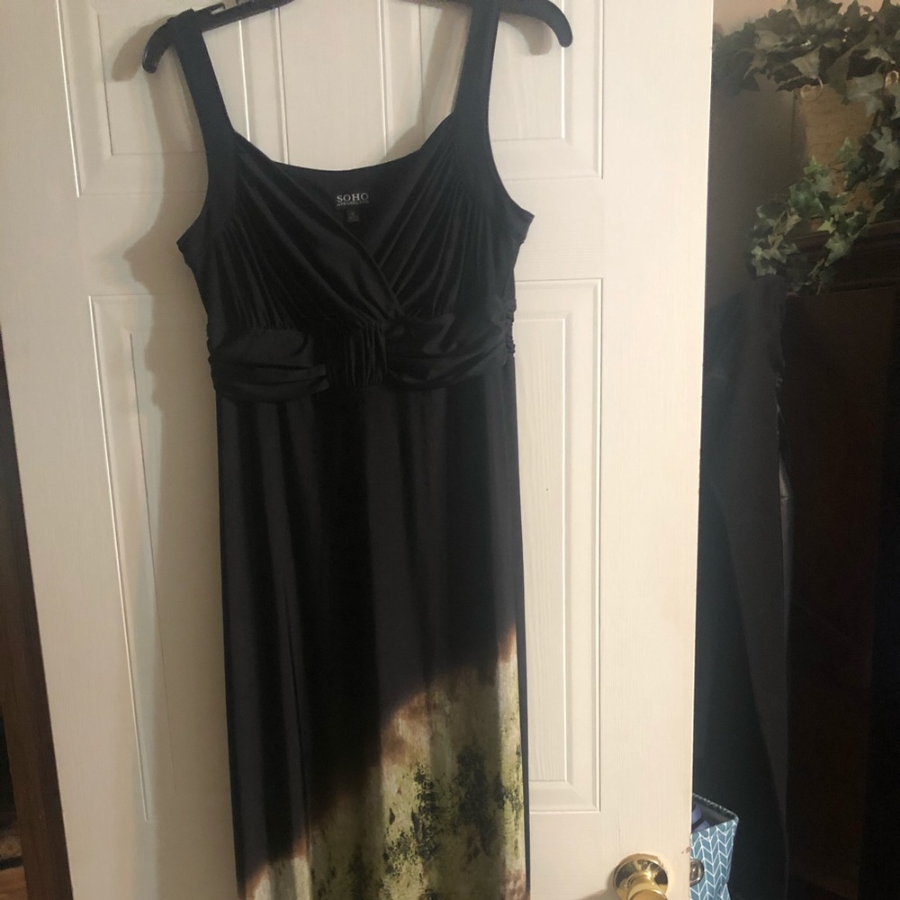 Maxie dress size 6